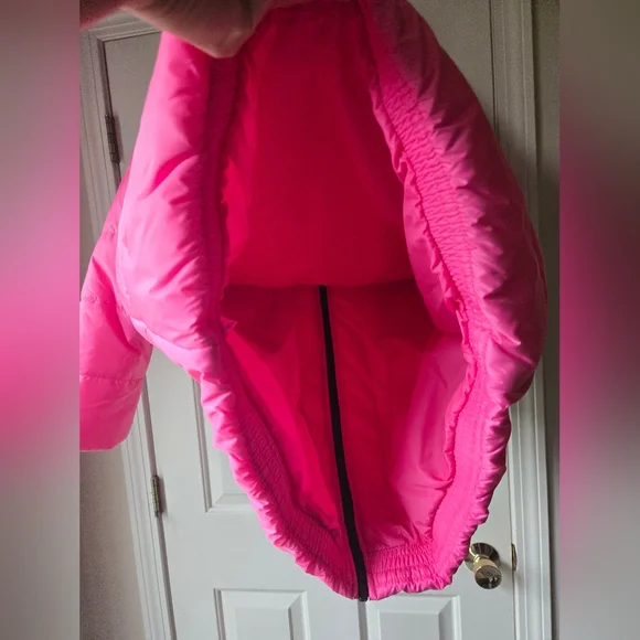 Nike Womens sz Small NWT Bright Pink Puffer - Picture 13 of 16